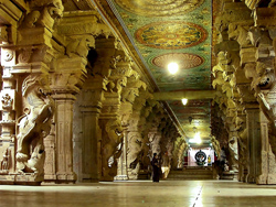 1000 Pillars at Madurai Meenakshi Temple
